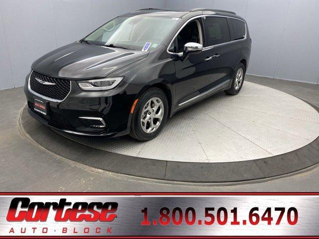 used 2023 Chrysler Pacifica car, priced at $30,995