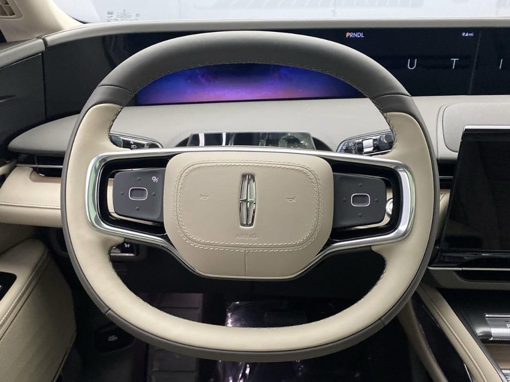 new 2025 Lincoln Nautilus car, priced at $63,355