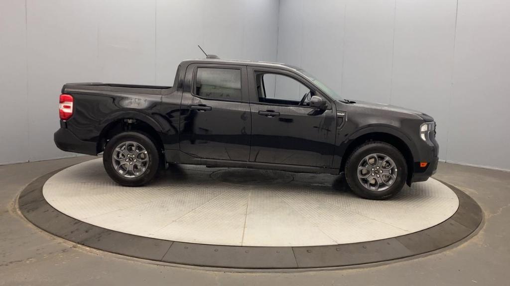 new 2025 Ford Maverick car, priced at $35,470