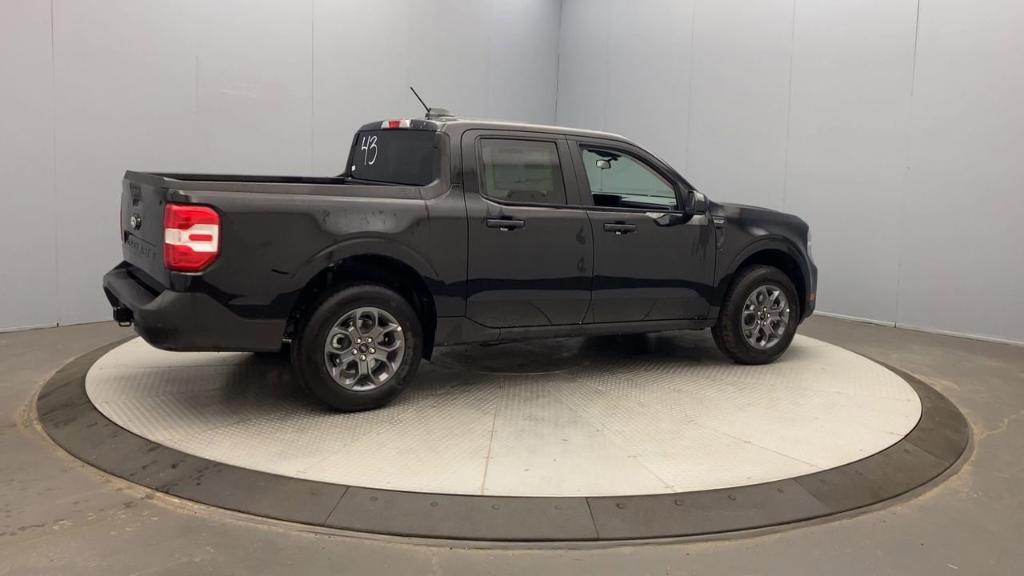 new 2025 Ford Maverick car, priced at $35,470