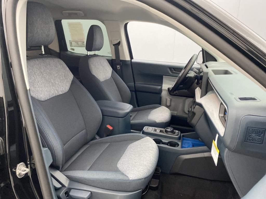 new 2025 Ford Maverick car, priced at $35,470