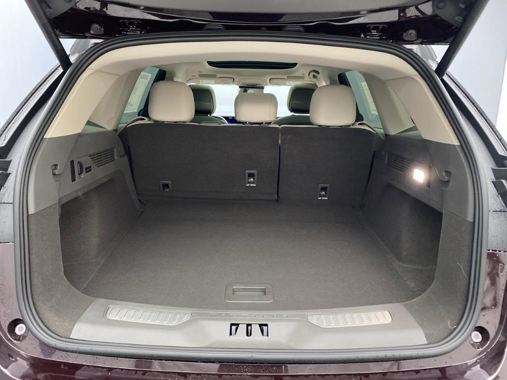 new 2025 Lincoln Nautilus car, priced at $70,910