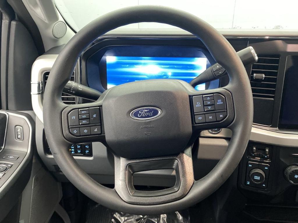 new 2025 Ford F-250 car, priced at $69,920