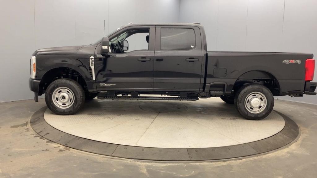 new 2025 Ford F-350 car, priced at $69,000