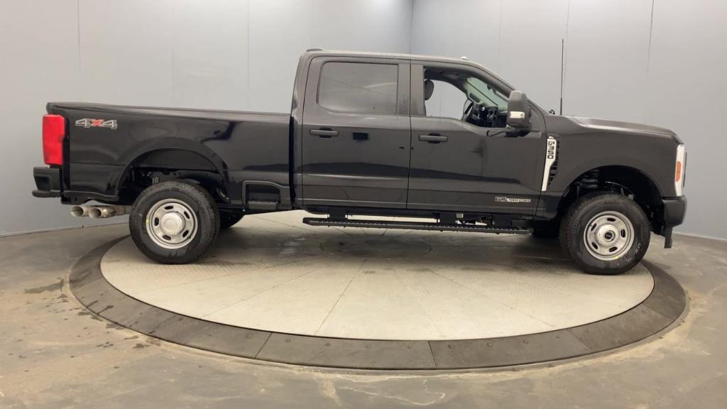 new 2025 Ford F-350 car, priced at $69,000