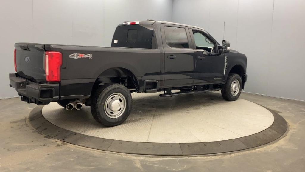new 2025 Ford F-350 car, priced at $69,000