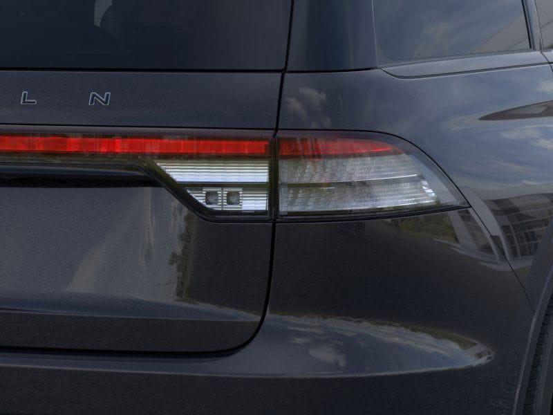 new 2025 Lincoln Aviator car, priced at $92,190