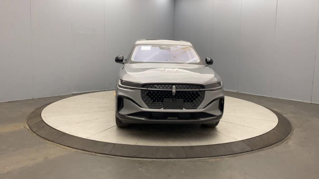 new 2025 Lincoln Nautilus car, priced at $62,270