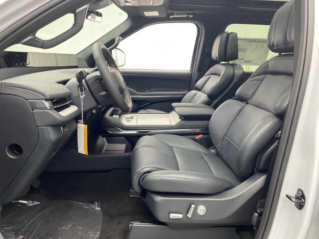 new 2025 Lincoln Navigator L car, priced at $110,075