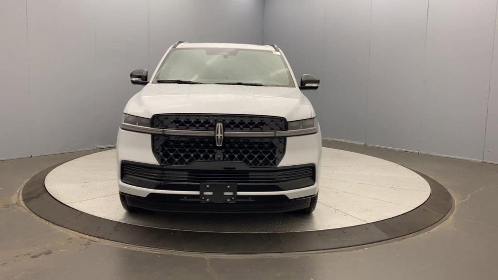 new 2025 Lincoln Navigator L car, priced at $110,075