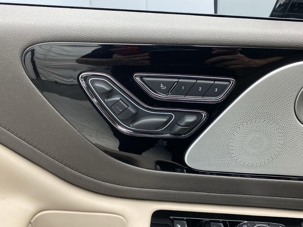 used 2020 Lincoln Aviator car, priced at $34,890