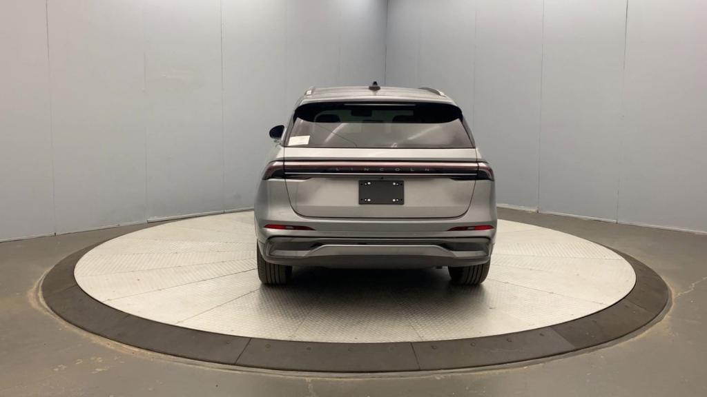 new 2025 Lincoln Nautilus car, priced at $73,480
