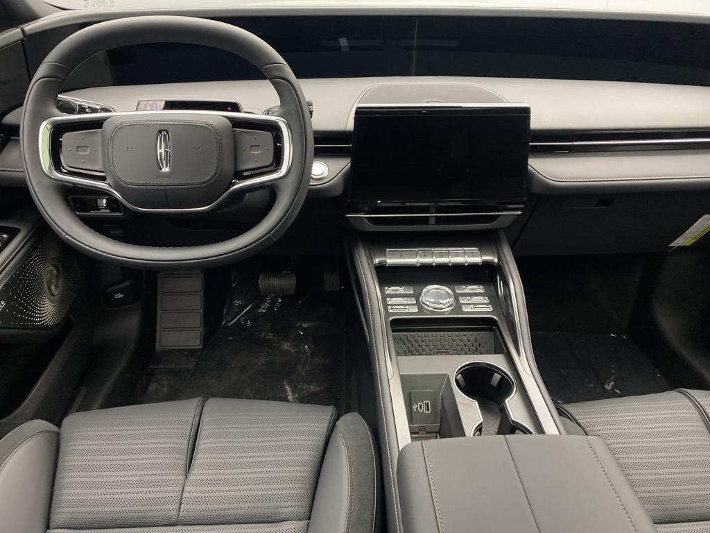 new 2025 Lincoln Nautilus car, priced at $73,480