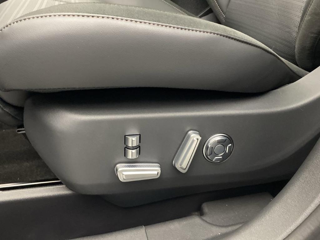 new 2025 Lincoln Nautilus car, priced at $73,480