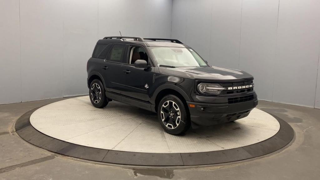 new 2024 Ford Bronco Sport car, priced at $37,845