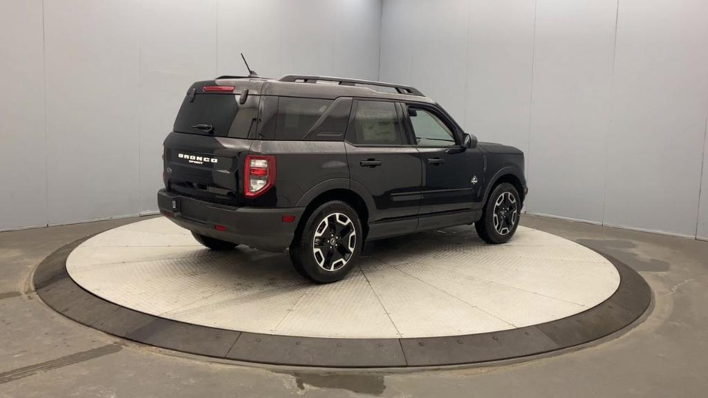 new 2024 Ford Bronco Sport car, priced at $37,845