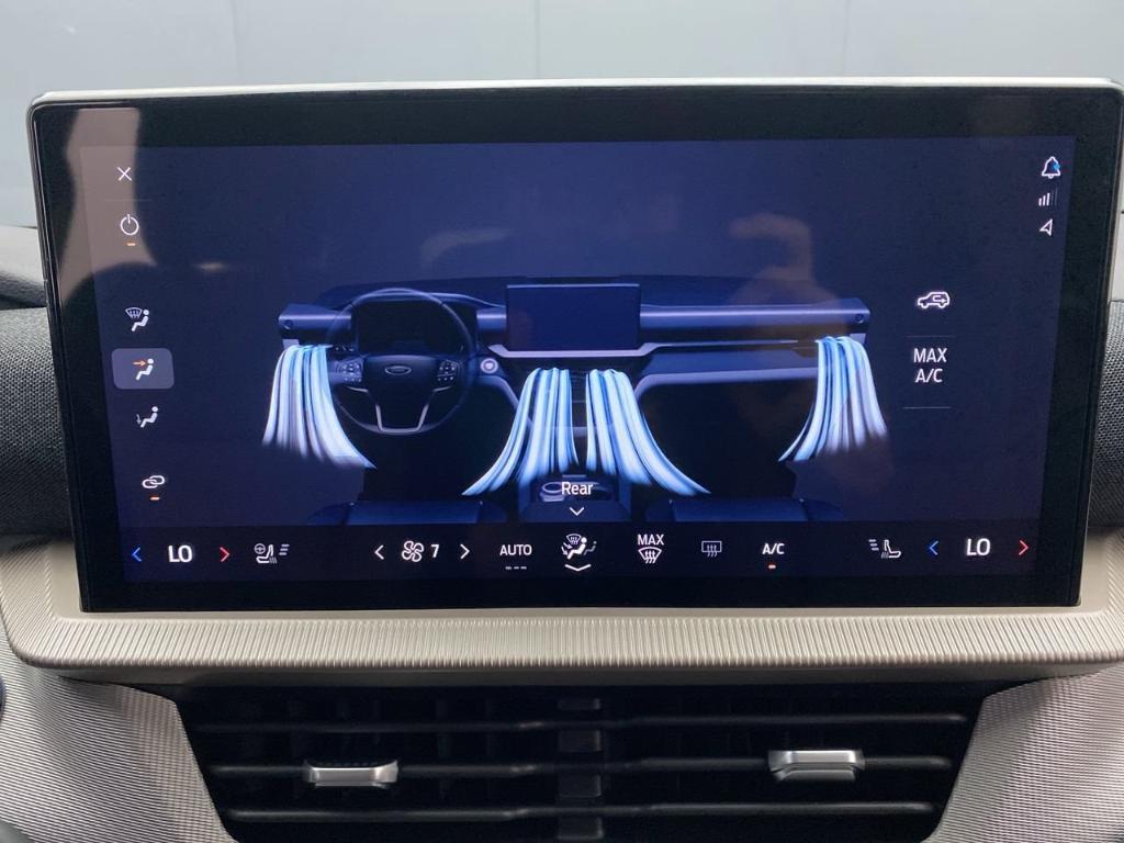 new 2025 Ford Explorer car, priced at $50,055