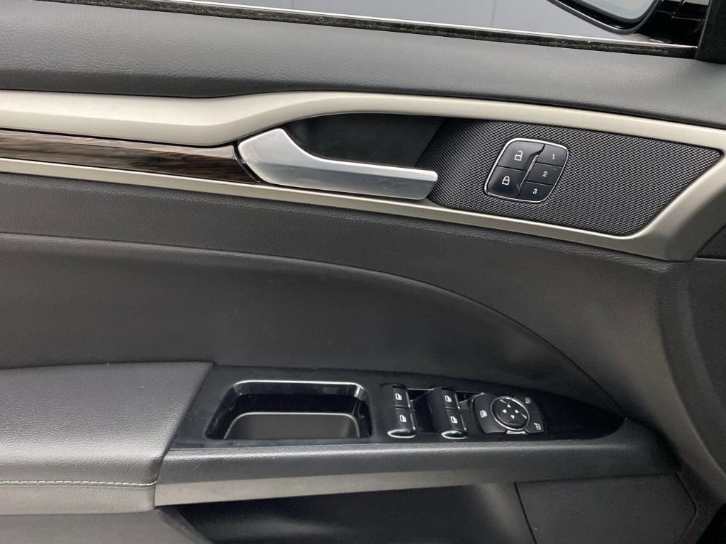 used 2016 Ford Fusion Energi car