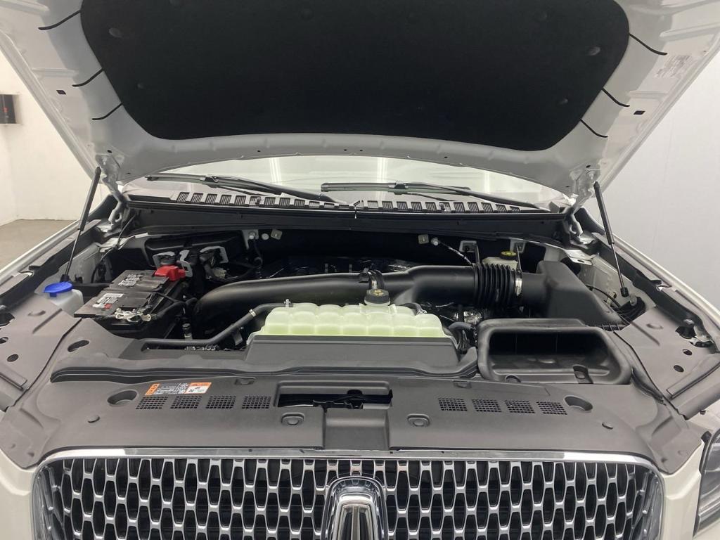 new 2024 Lincoln Navigator car, priced at $104,810