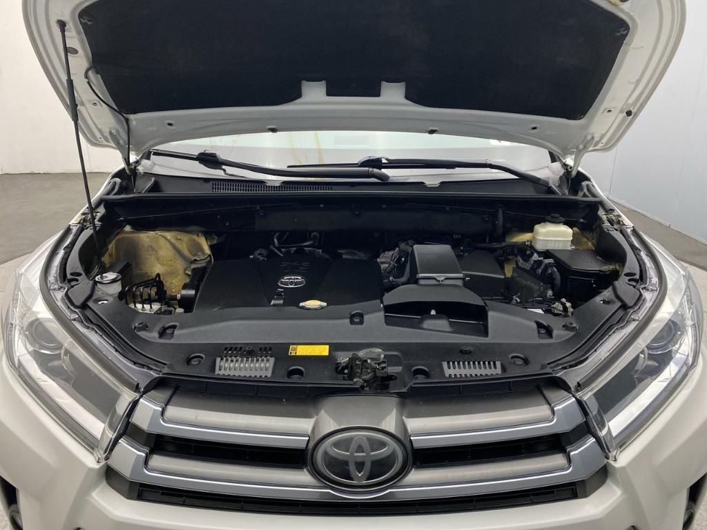 used 2017 Toyota Highlander car, priced at $20,999