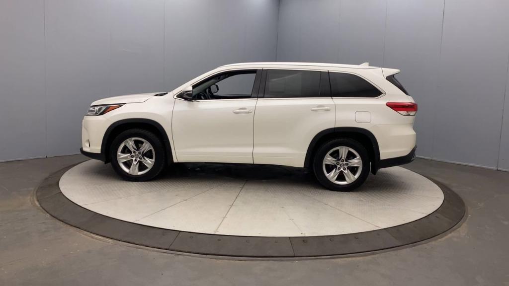 used 2017 Toyota Highlander car, priced at $20,999