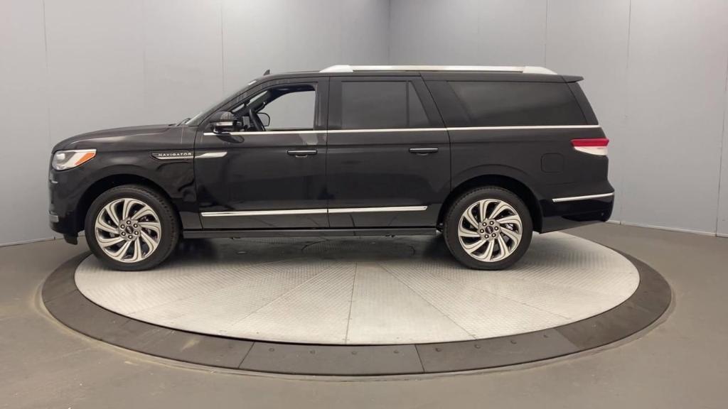 new 2023 Lincoln Navigator L car, priced at $95,990