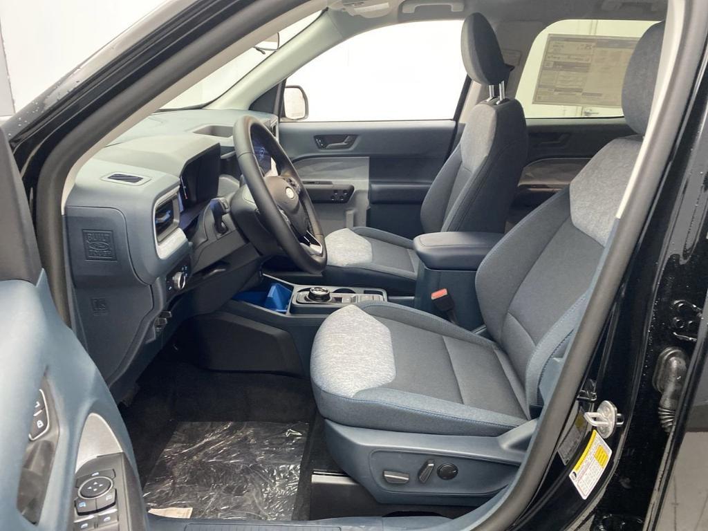 new 2025 Ford Maverick car, priced at $35,320