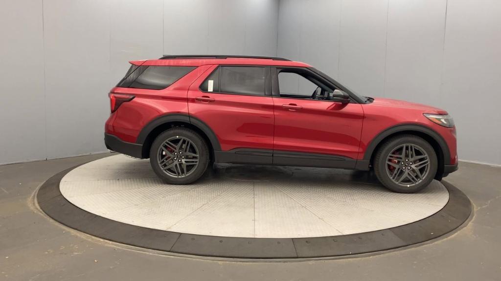 new 2025 Ford Explorer car, priced at $63,105