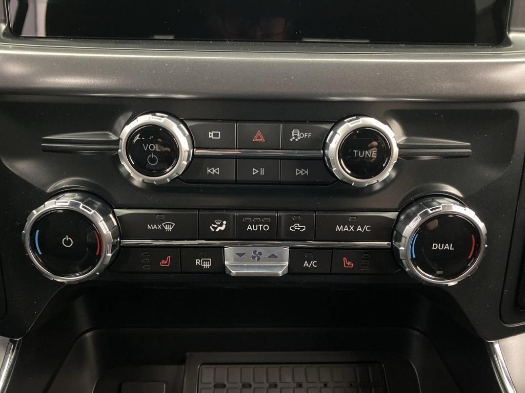 new 2025 Ford F-150 car, priced at $63,660
