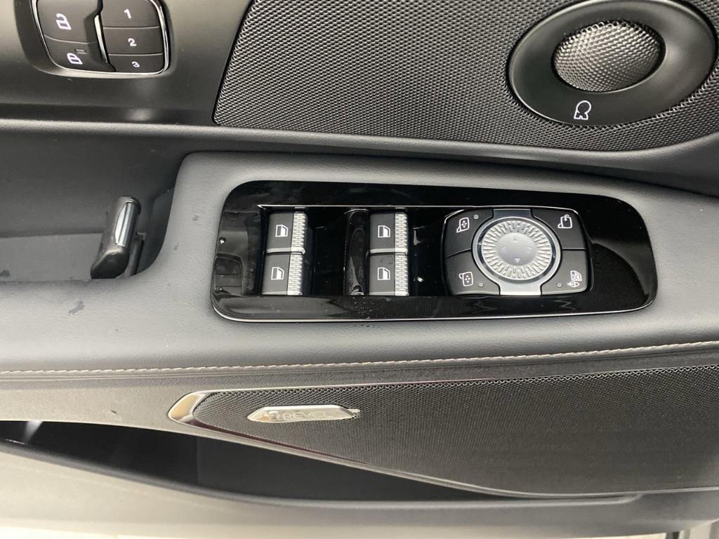 new 2025 Lincoln Nautilus car, priced at $64,270