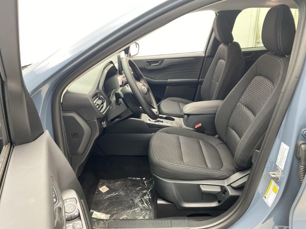 new 2025 Ford Escape car, priced at $34,405
