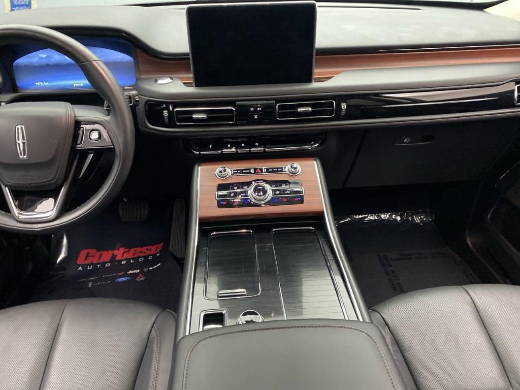 used 2023 Lincoln Aviator car, priced at $54,999