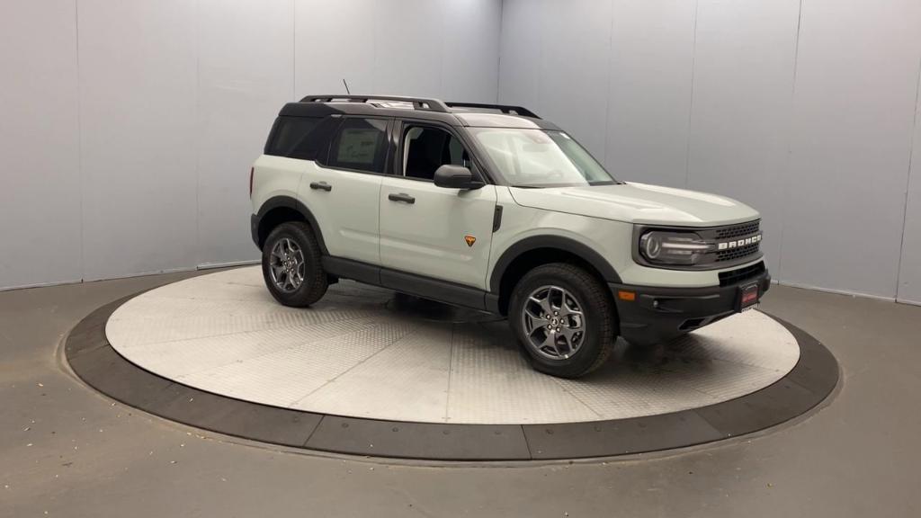 new 2024 Ford Bronco Sport car, priced at $39,089