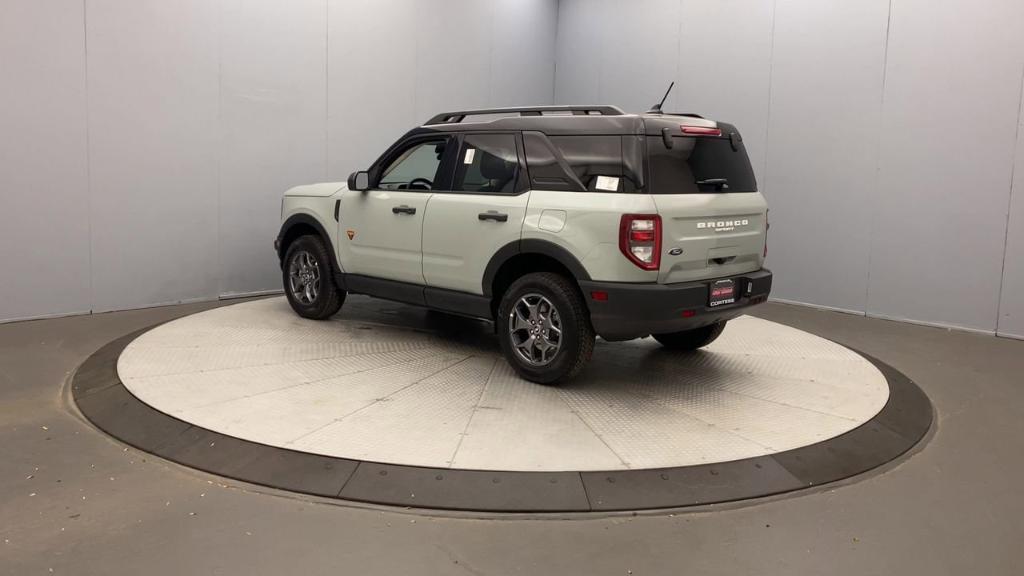 new 2024 Ford Bronco Sport car, priced at $39,089