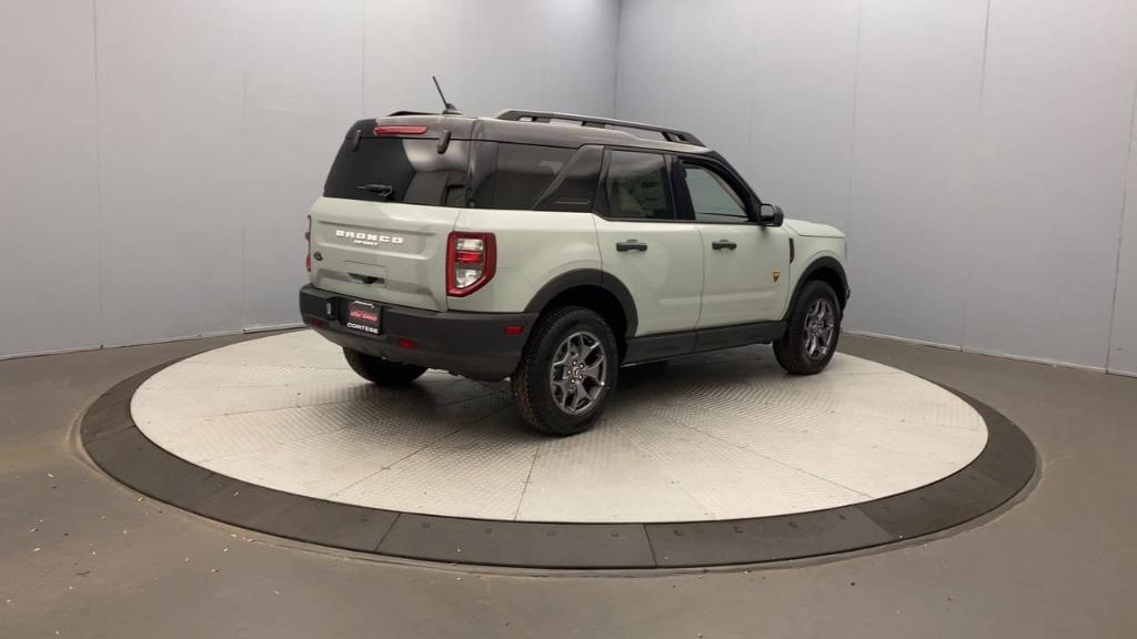 new 2024 Ford Bronco Sport car, priced at $39,089