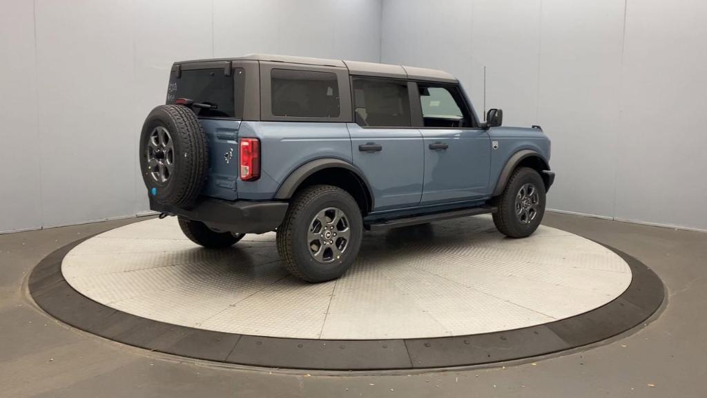 new 2024 Ford Bronco car, priced at $49,085