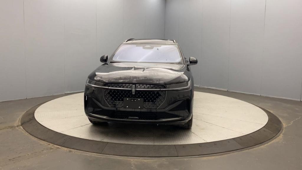 new 2025 Lincoln Nautilus car, priced at $67,705