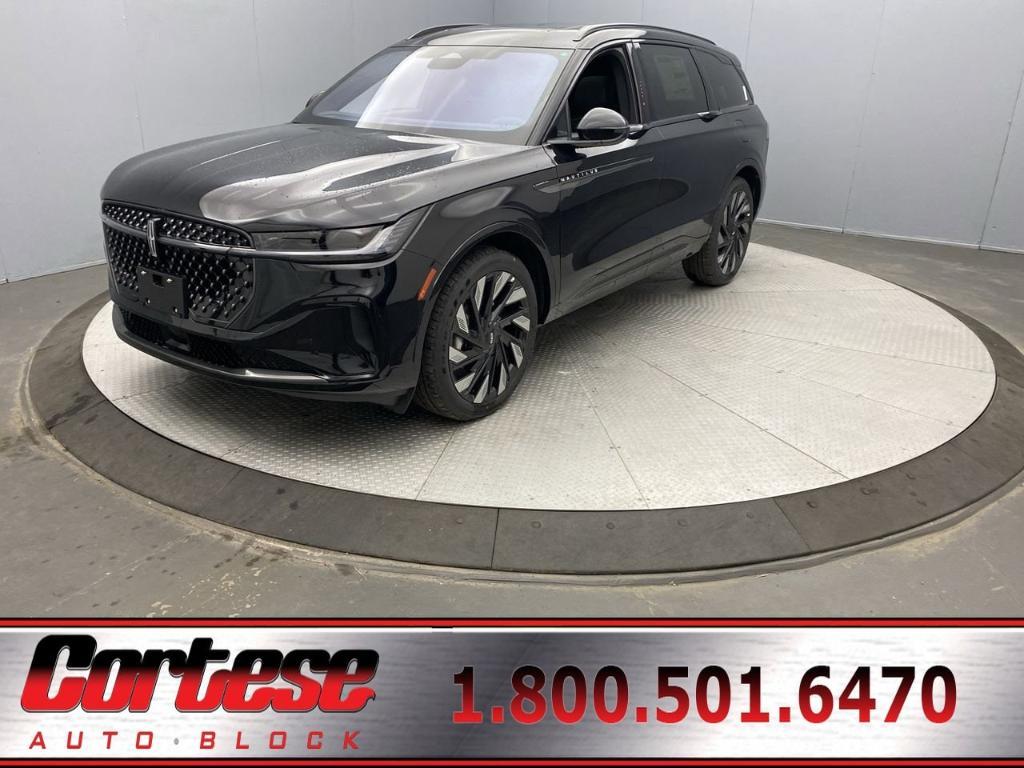 new 2025 Lincoln Nautilus car, priced at $67,705