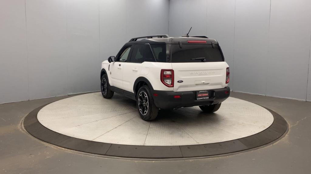 new 2025 Ford Bronco Sport car, priced at $41,890