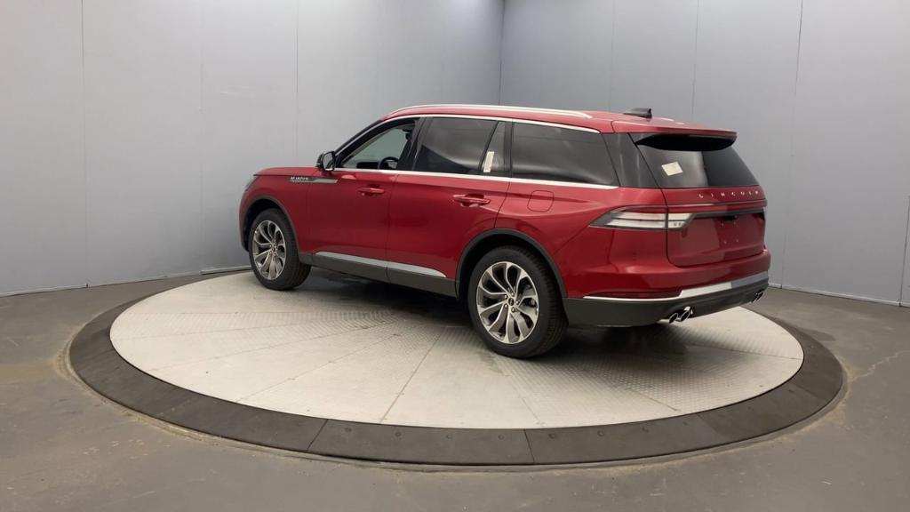 new 2025 Lincoln Aviator car, priced at $71,035