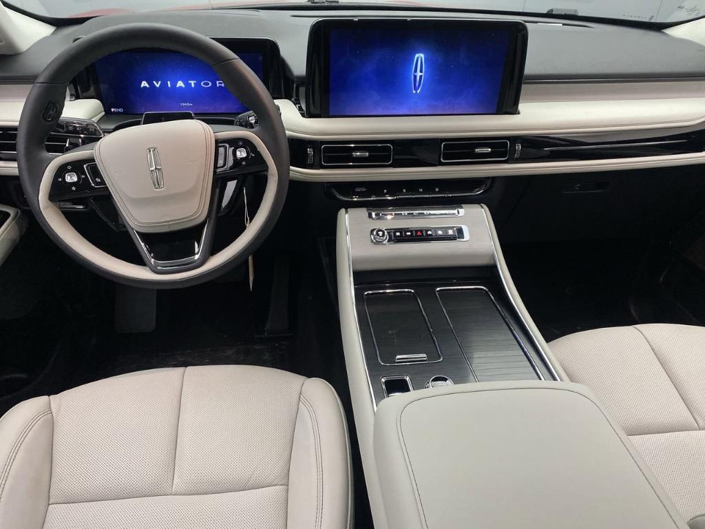new 2025 Lincoln Aviator car, priced at $71,035