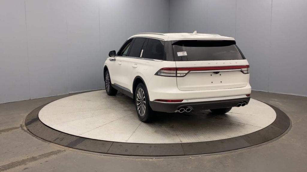 new 2024 Lincoln Aviator car, priced at $65,290