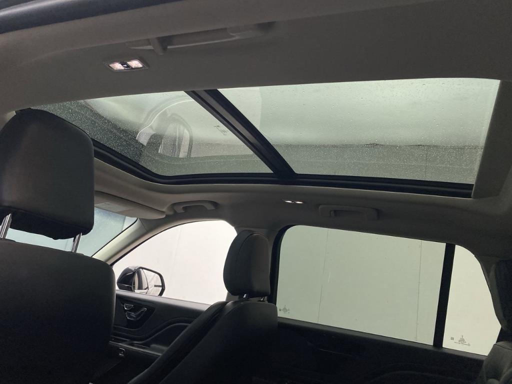 used 2024 Lincoln Aviator car, priced at $50,999