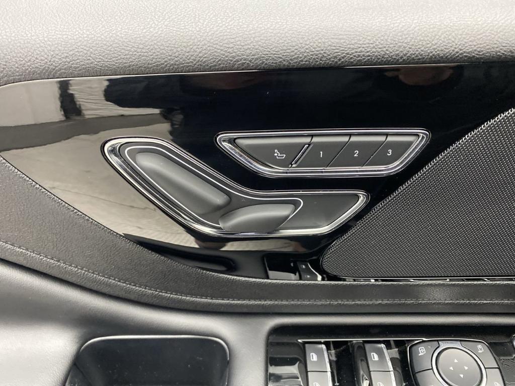 used 2024 Lincoln Aviator car, priced at $50,999