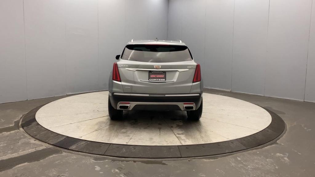 used 2024 Cadillac XT5 car, priced at $42,990