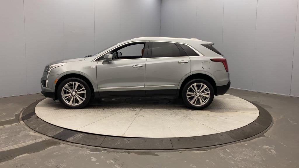 used 2024 Cadillac XT5 car, priced at $42,990