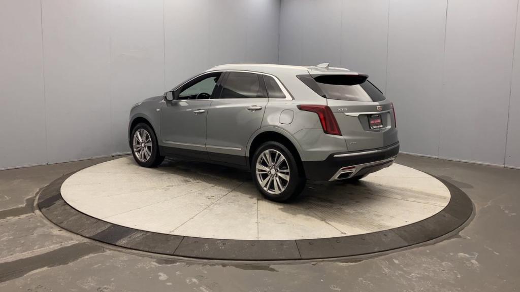 used 2024 Cadillac XT5 car, priced at $42,990