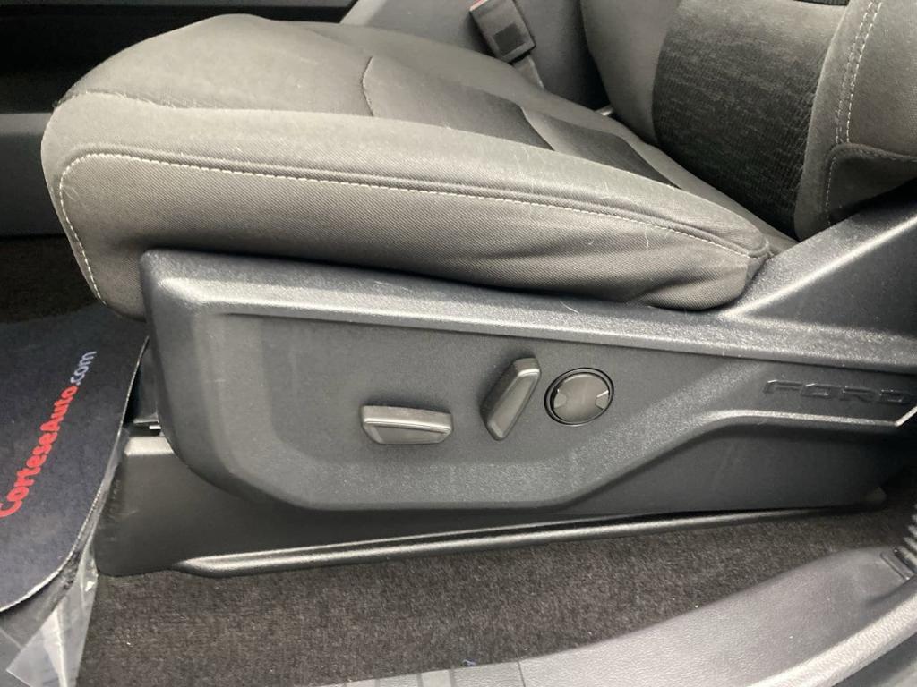 used 2022 Ford F-150 car, priced at $39,995