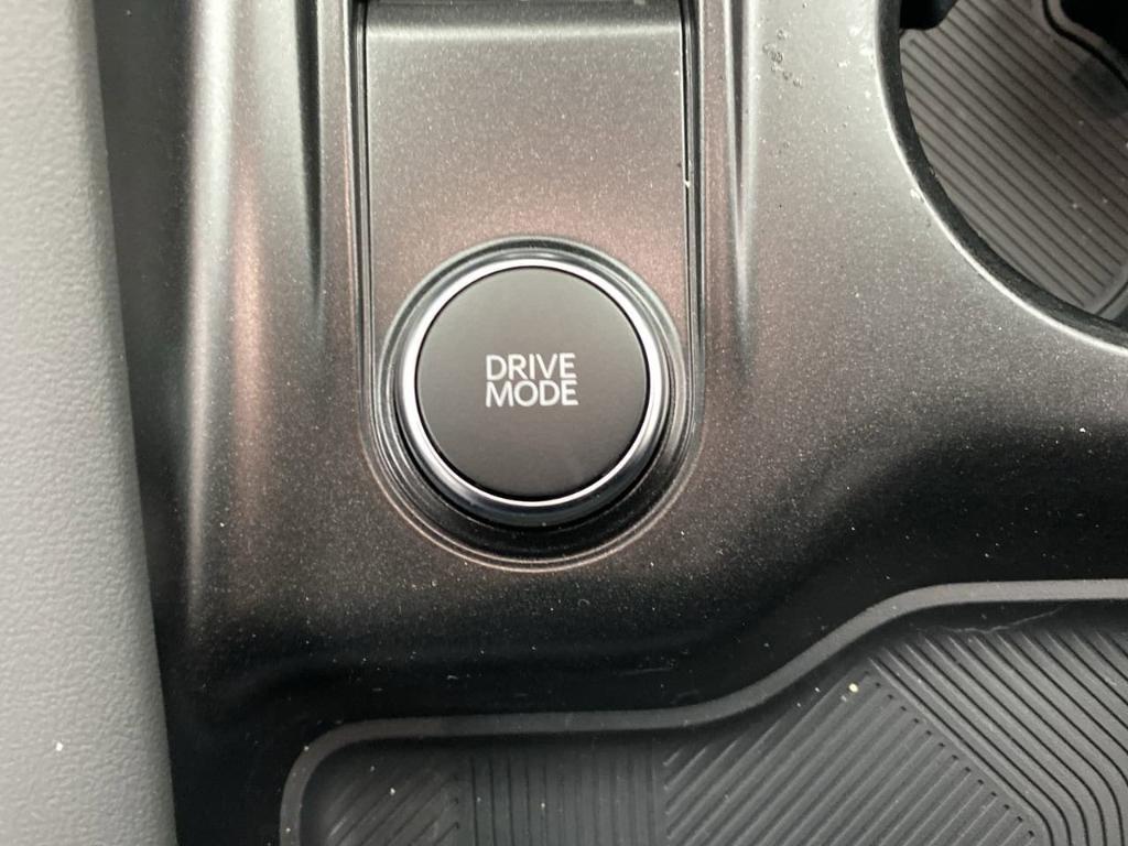 new 2025 Ford Explorer car, priced at $50,080