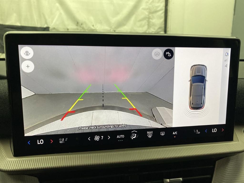 new 2025 Ford Explorer car, priced at $50,080